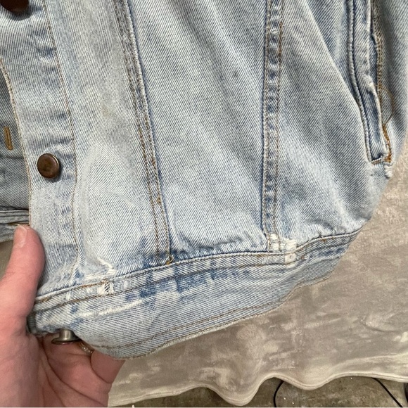 Lerner vintage denim jean jacket vest grunge distressed women’s medium light - Picture 5 of 8